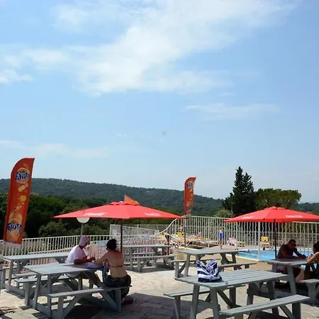 Parque de Campismo Montana Parc - Golfe De St Tropez - Maeva Gassin