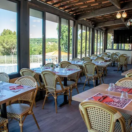 Montana Parc - Golfe De St Tropez - Maeva Parque de Campismo 4*