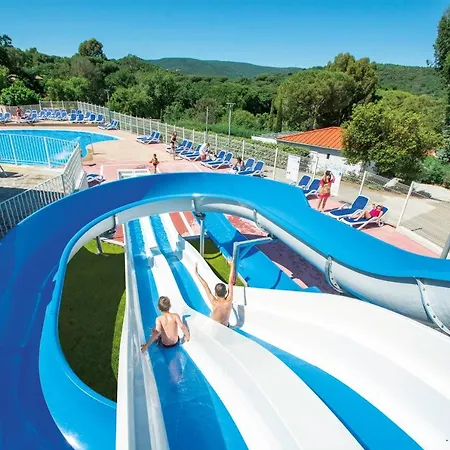 Parque de Campismo Montana Parc - Golfe De St Tropez - Maeva 4*