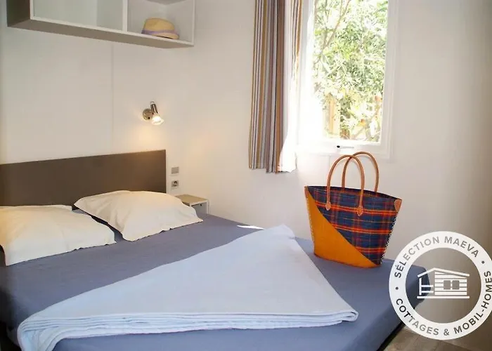 Montana Parc - Golfe De St Tropez - Maeva Kemping 4*