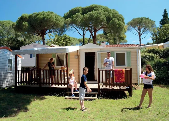 Montana Parc - Golfe De St Tropez - Maeva Kemping