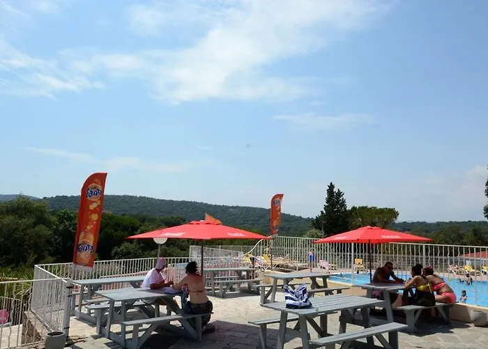 Kemping Montana Parc - Golfe De St Tropez - Maeva Gassin