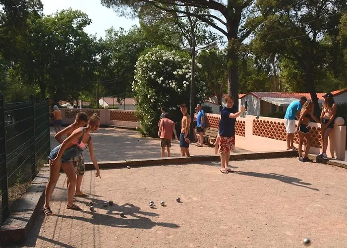 Montana Parc - Golfe De St Tropez - Maeva Kemping Gassin