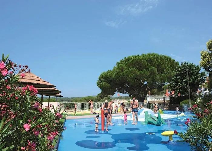Montana Parc - Golfe De St Tropez - Maeva Kemping